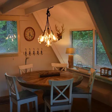 Alpesi faház The Forest Chalet *